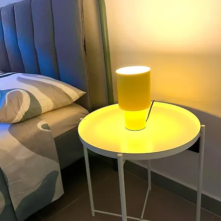 Madonnella House - Urban Retreat Daire *