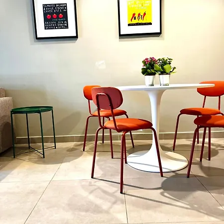 Daire Madonnella House - Urban Retreat Bari