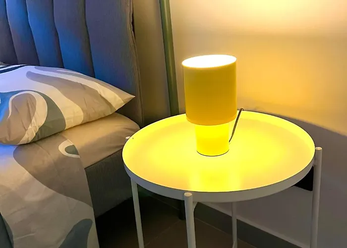 Madonnella House - Urban Retreat Daire *